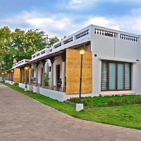 Thappa Garden Hotel Karaikudi Exterior photo